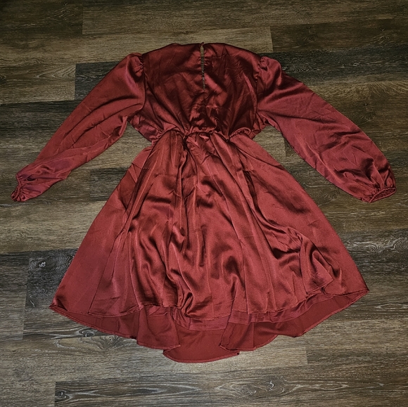 Torrid Silky Dress - Picture 3 of 6